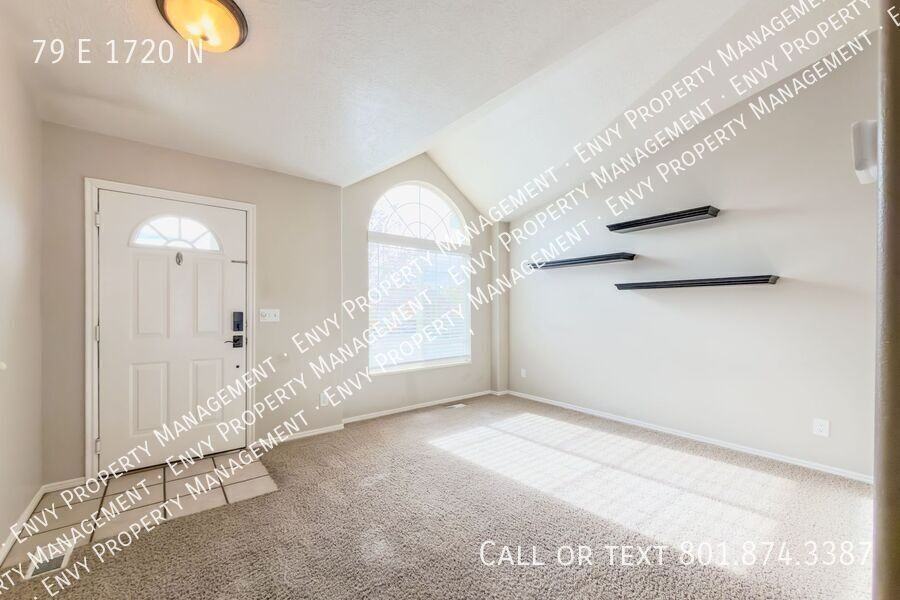 79 E 1720 N - Photo 5 of 18