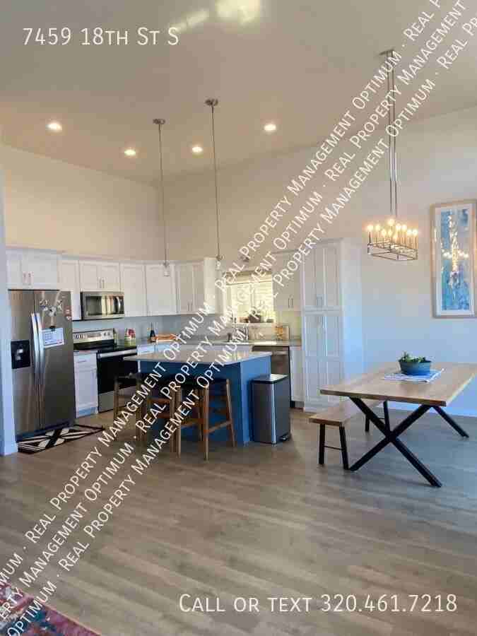 7459 18th St S - Photo 7 of 34