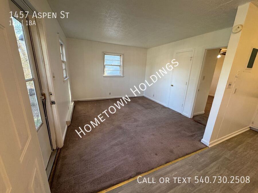 1457 Aspen St - Photo 5 of 6