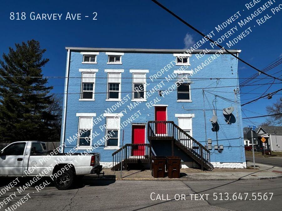 818 Garvey Ave #2