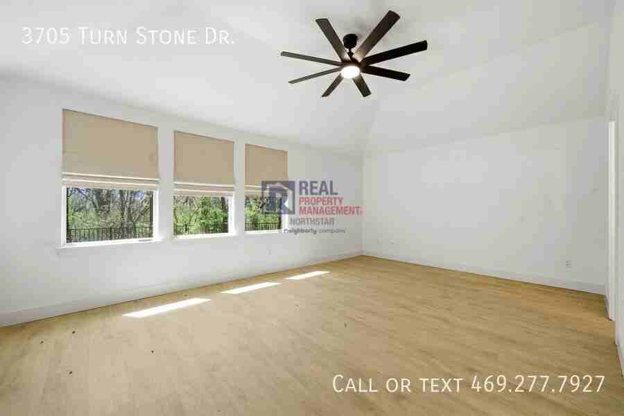 3705 Turnstone Dr - Photo 4 of 31