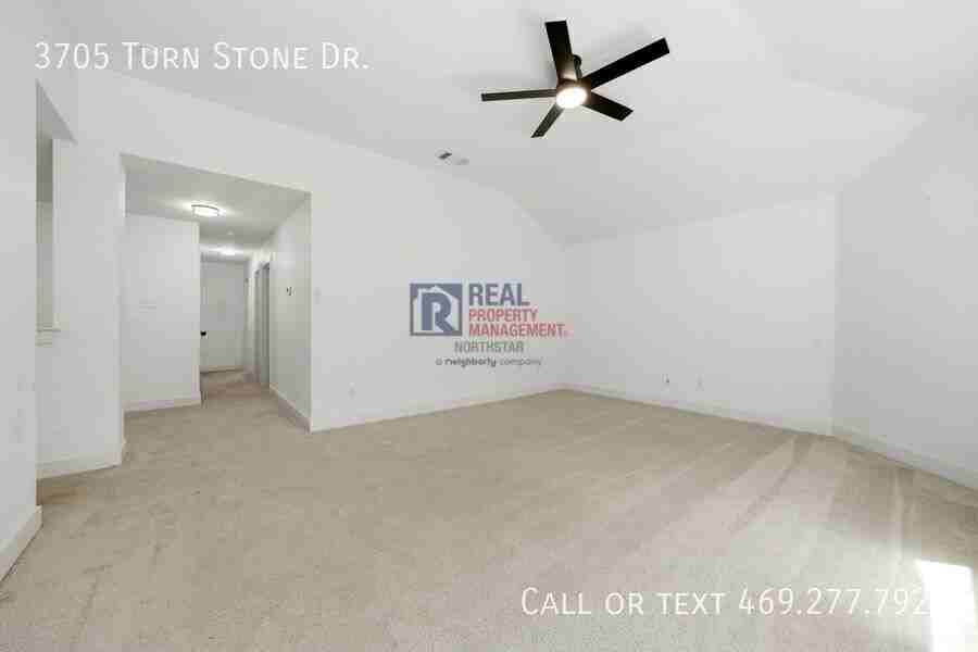 3705 Turnstone Dr - Photo 7 of 31