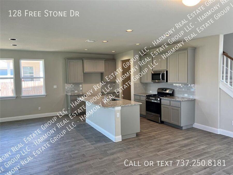 128 Free Stone Dr - Photo 7 of 31