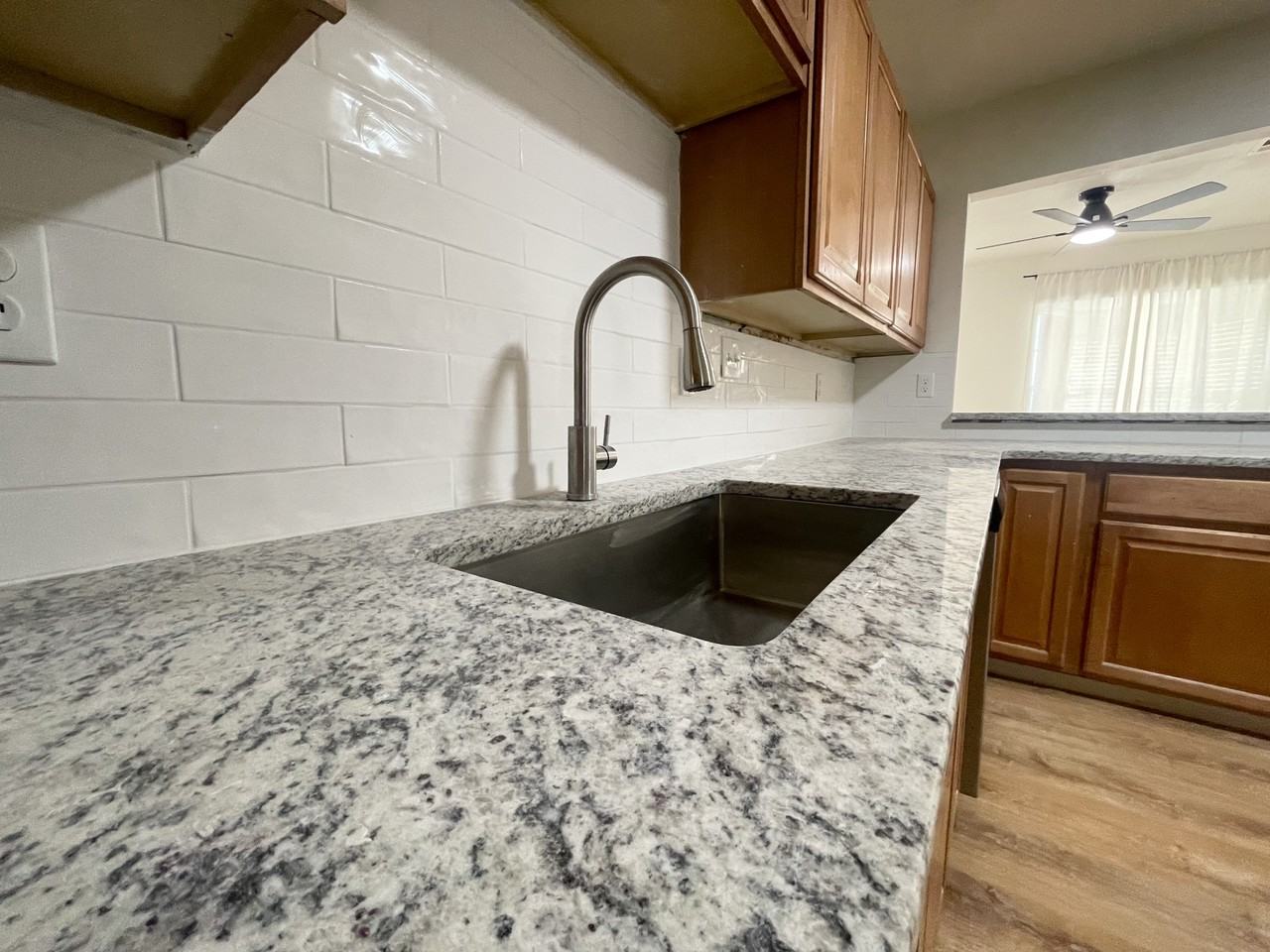 209 W 2nd St - Photo 3 of 13