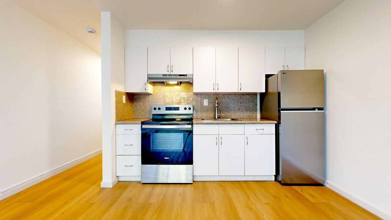 3220 Geary Blvd #203 - Photo 7 of 11