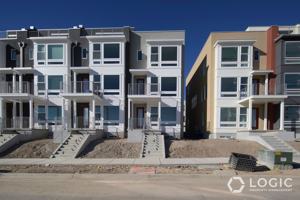 featured image of 1452 W Cook Ln