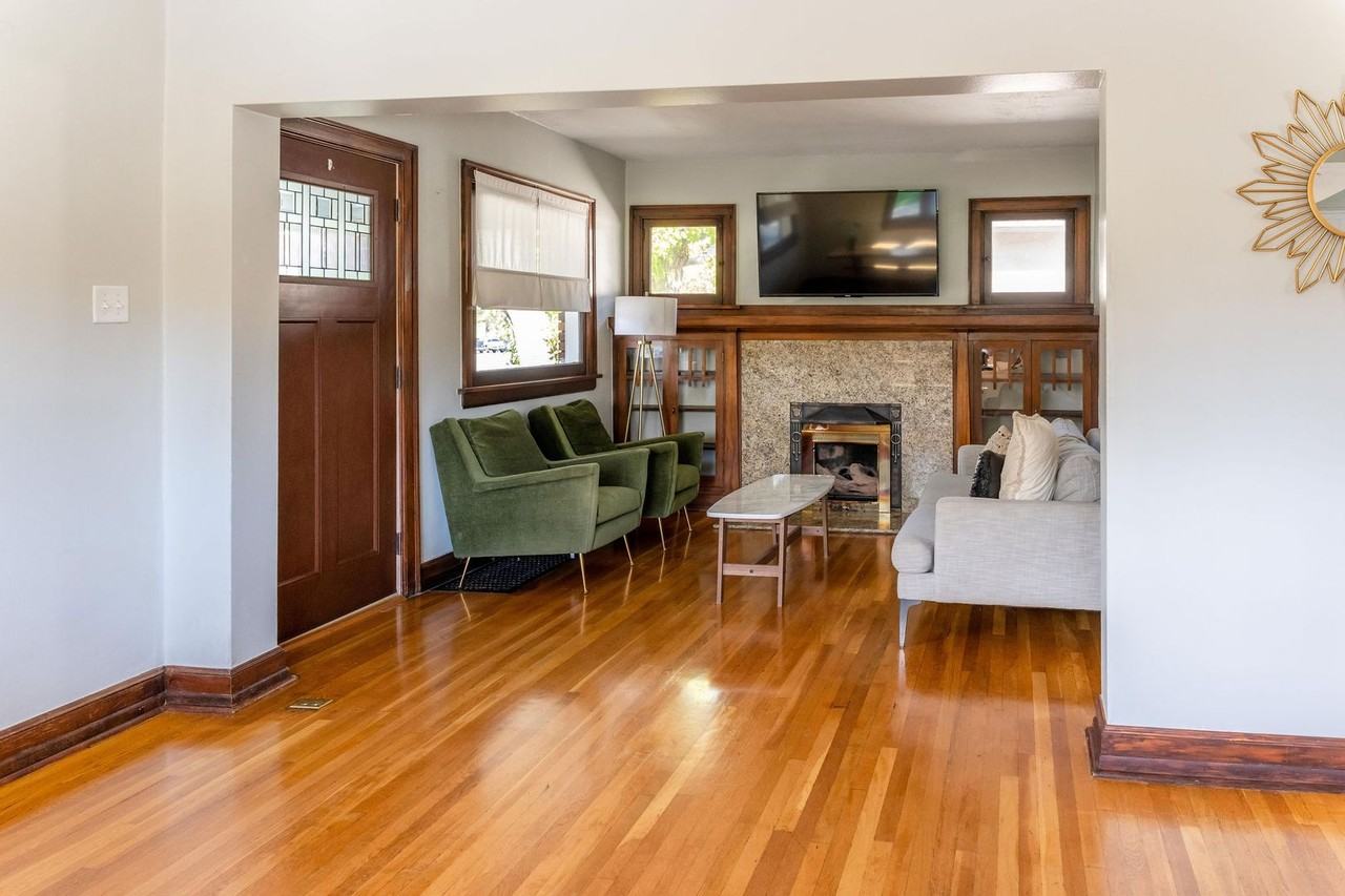 1241 S 700 E - Photo 3 of 22