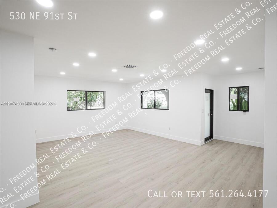 530 Ne 91st St - Photo 6 of 15