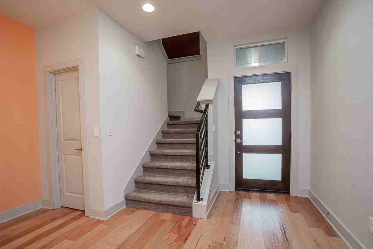 2017 Local Rebel St - Photo 3 of 22