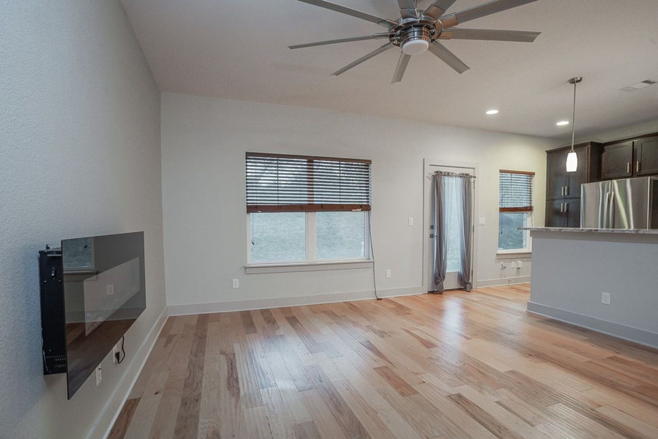 2017 Local Rebel St - Photo 6 of 22