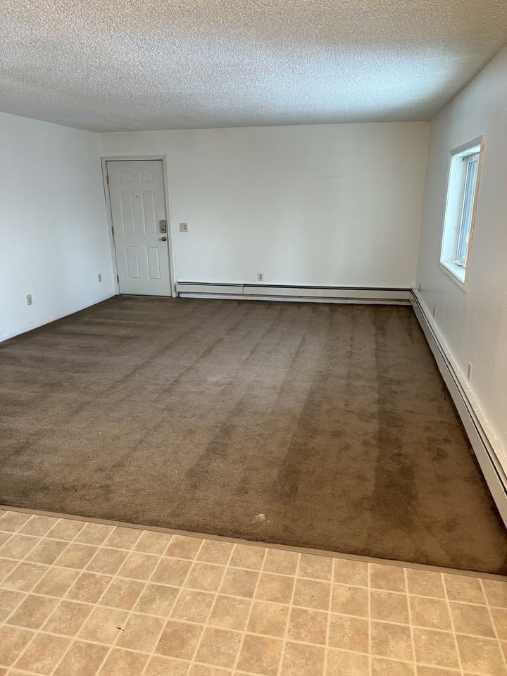 2663 Turner St #5 - Photo 6 of 26