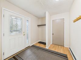 featured image of 114 Hickory Dr #1