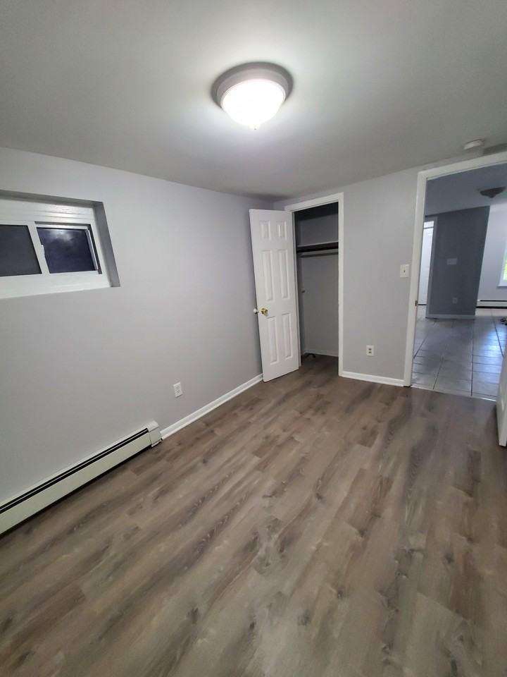 217 3rd St #3 - Photo 2 of 18