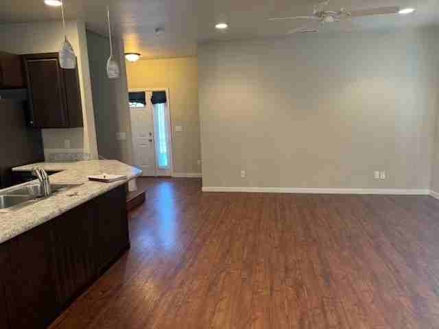 726 Edgewood Pl - Photo 7 of 15