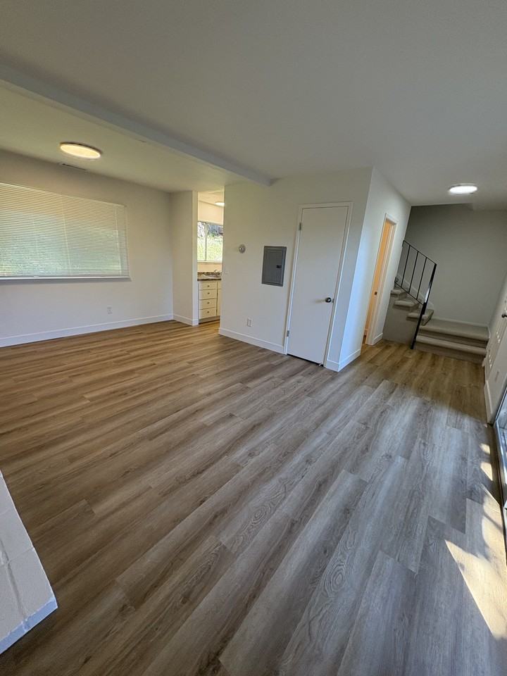 230 San Andreas Dr #A - Photo 6 of 19