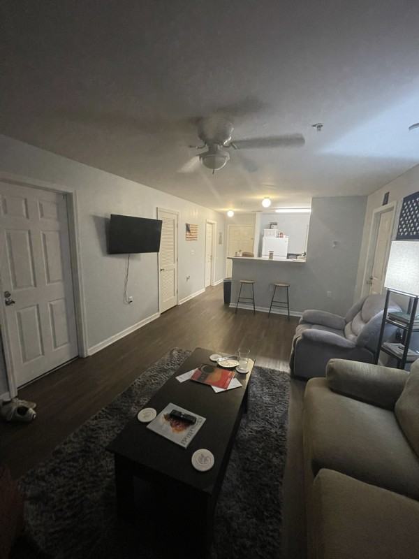 121 University Village Dr #H - Photo 5 of 5