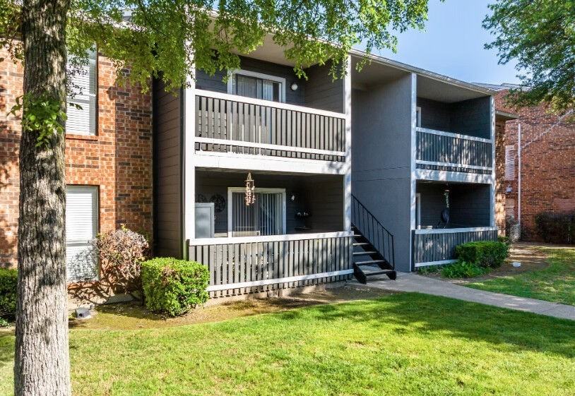 Creekstone - Photo 7 of 13