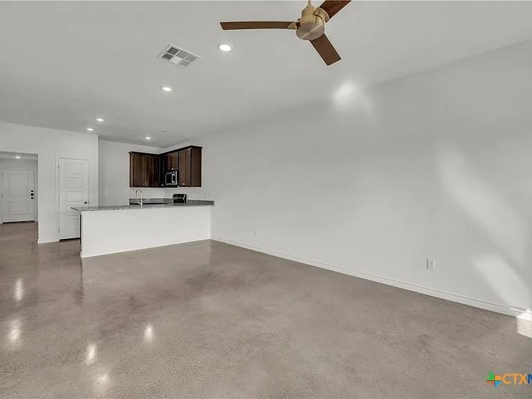 1238 Concord Dr #A - Photo 6 of 16