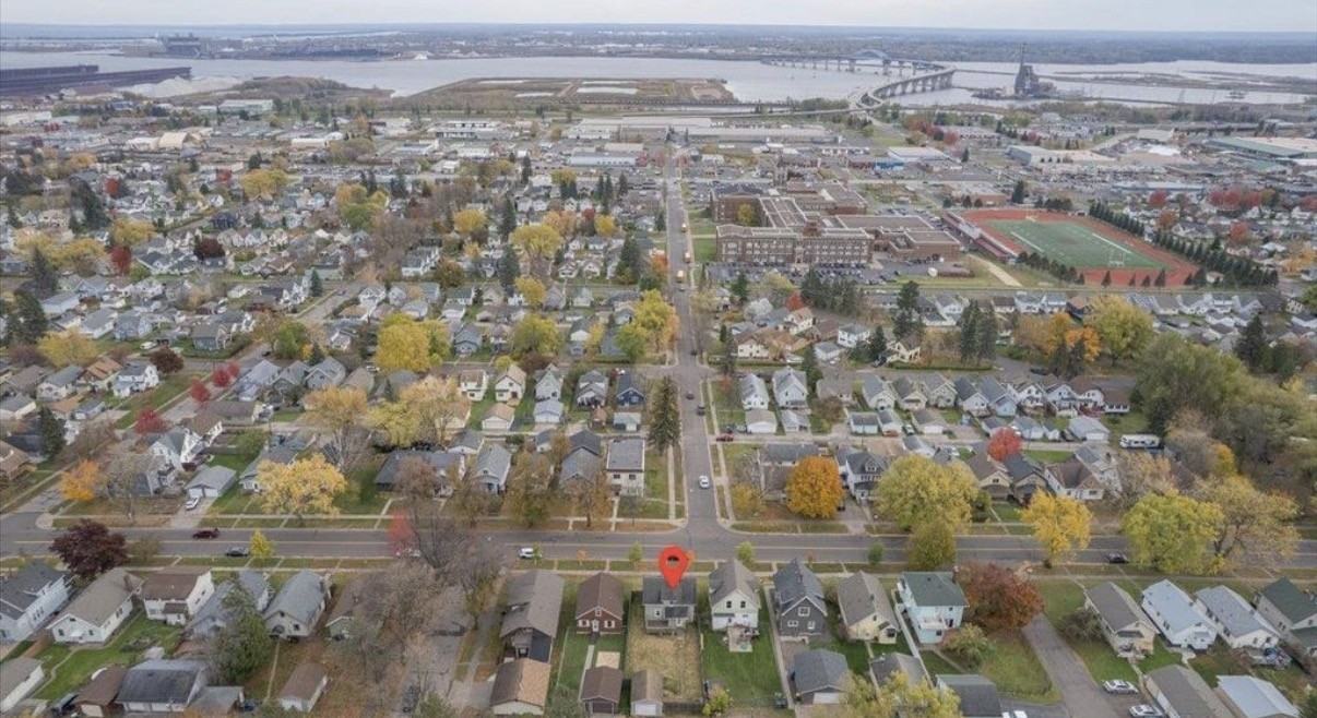 4333 W 8th St - Photo 3 of 20