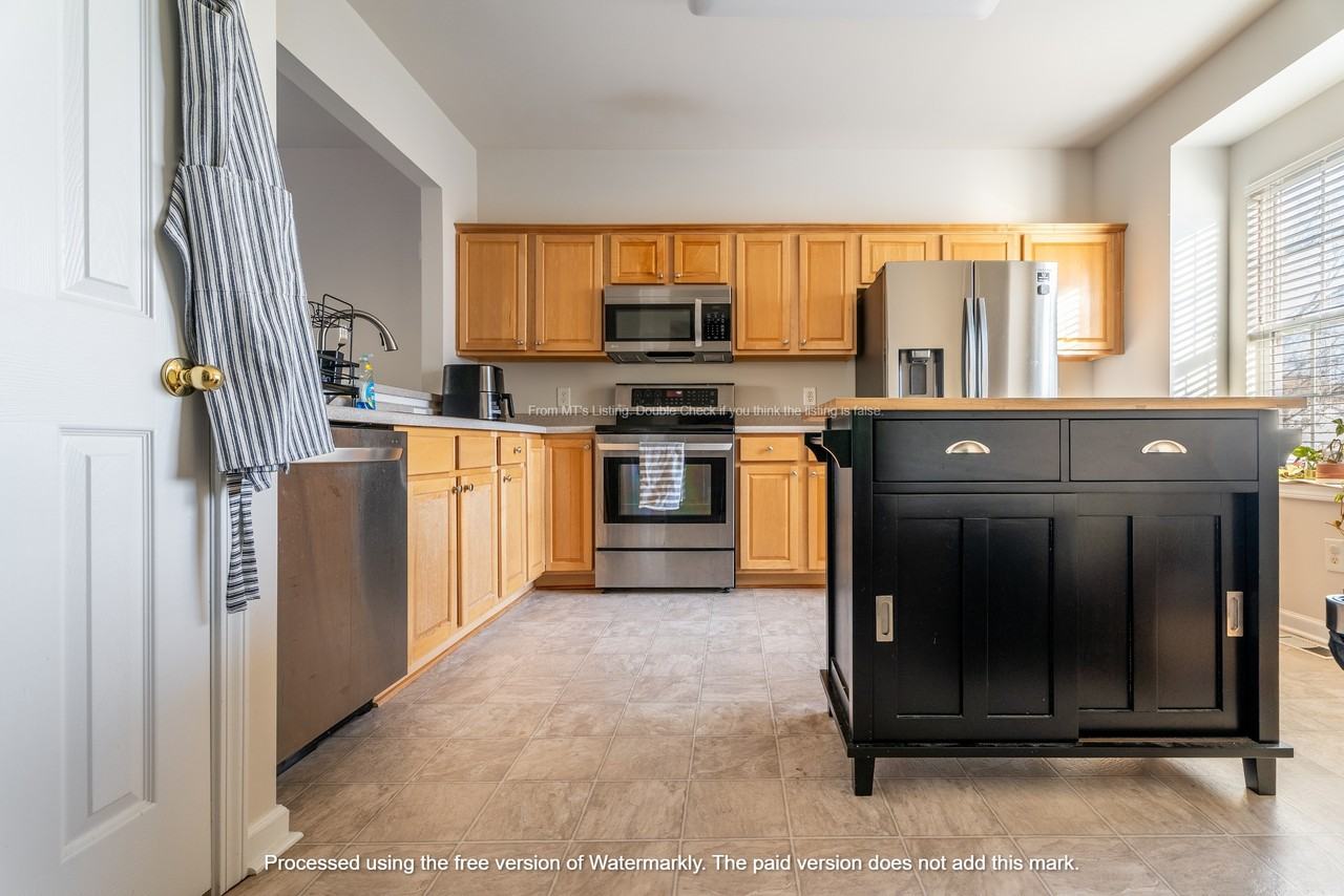 5406 Berry Creek Cir - Photo 2 of 10