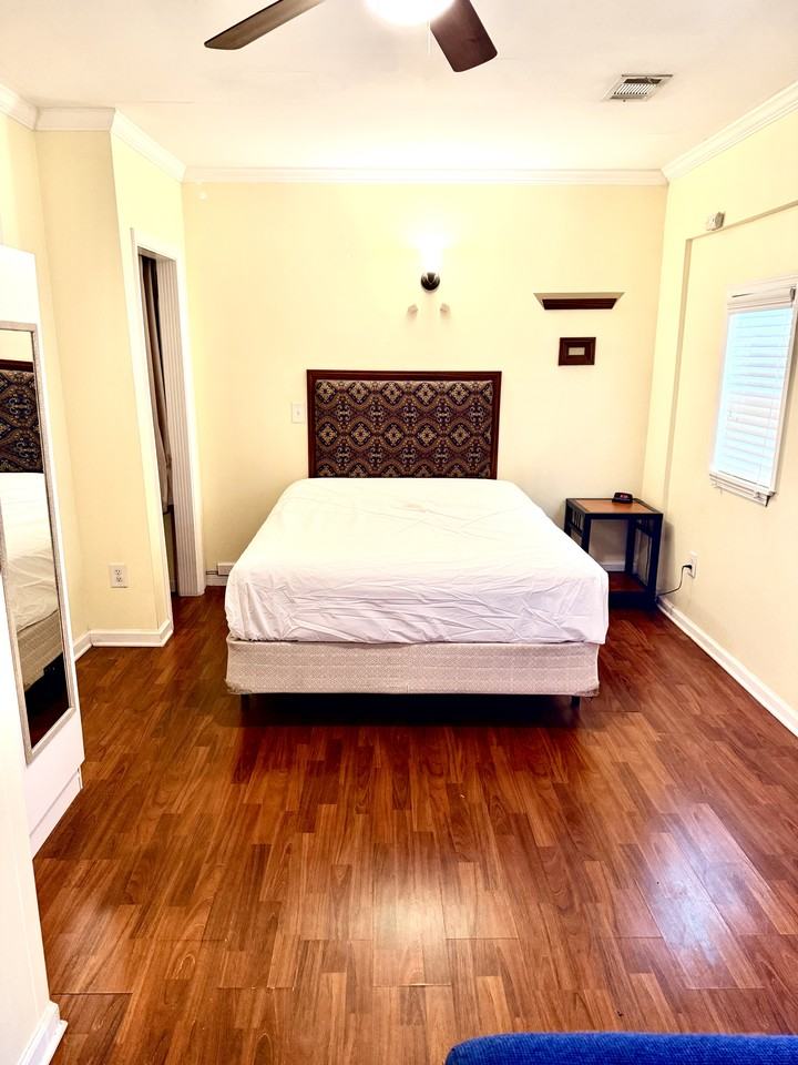 6361 Olmadison Pl - Photo 3 of 8