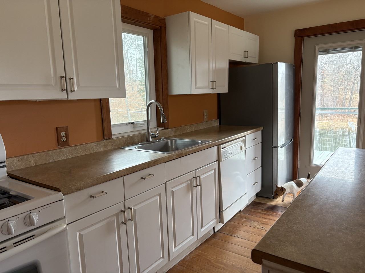 288 Logan Rd - Photo 5 of 14