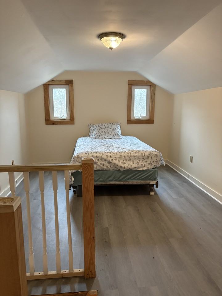 288 Logan Rd - Photo 7 of 14