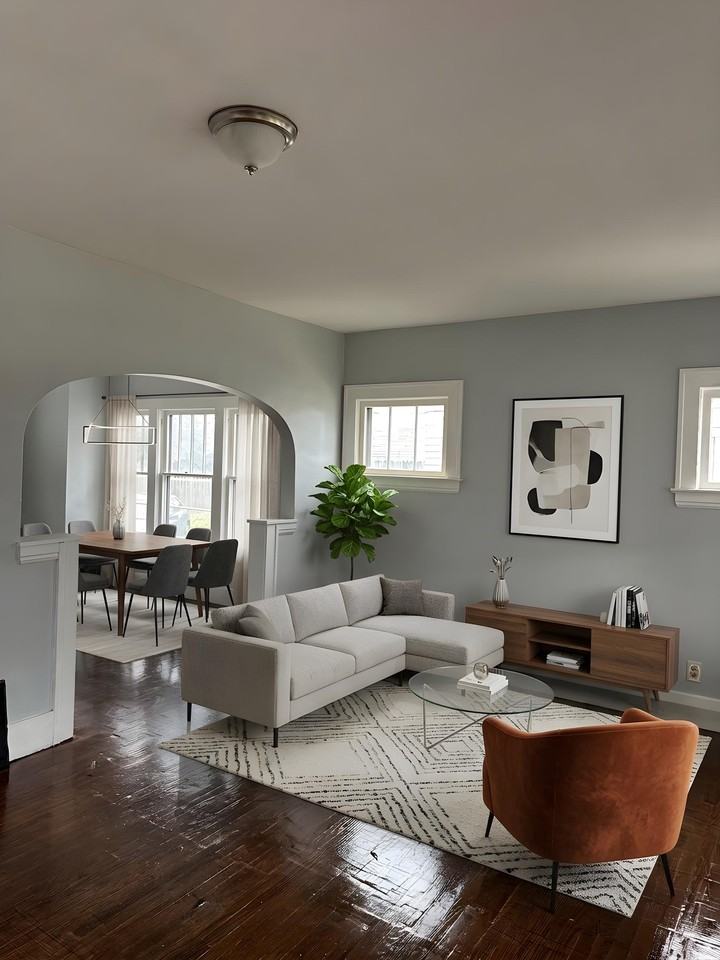 819 W - Photo 4 of 13