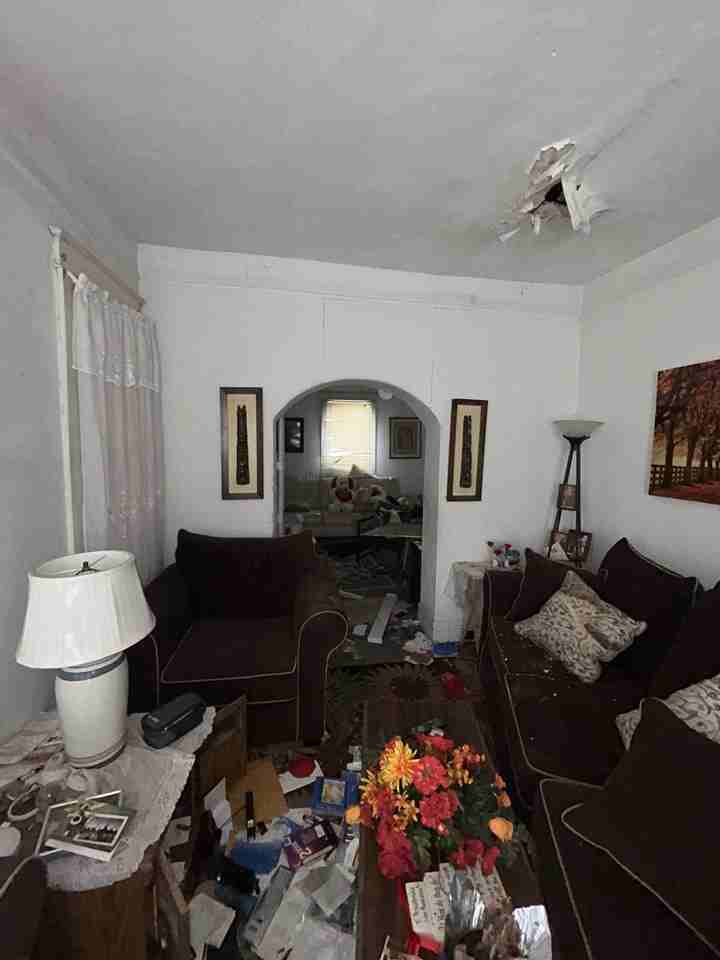 3100 Bond Aveeast - Photo 7 of 20