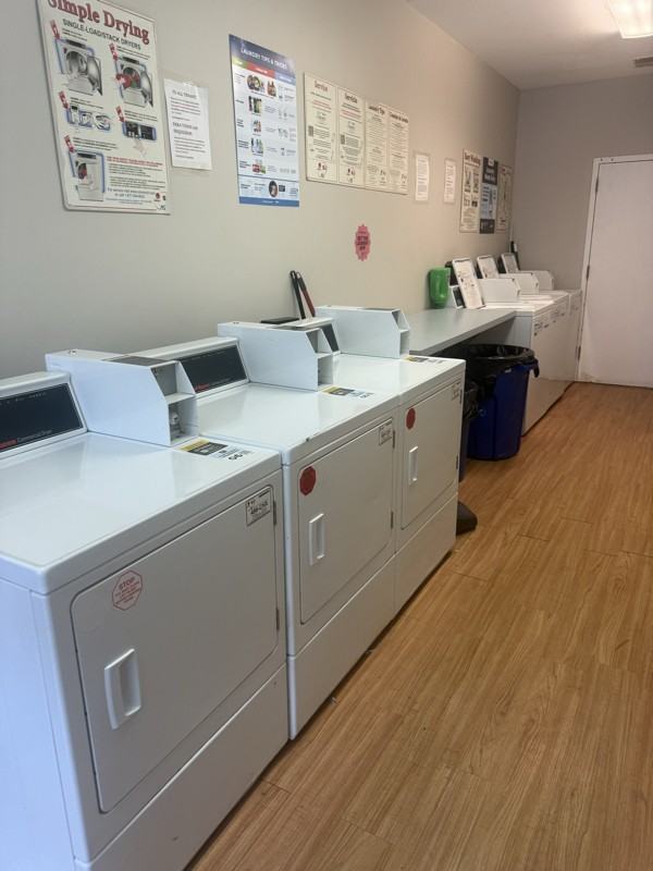 39 N 10th St #4B - Photo 2 of 13