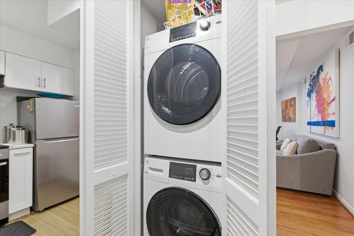 2141 Wisconsin Ave Nw #202 - Photo 6 of 13