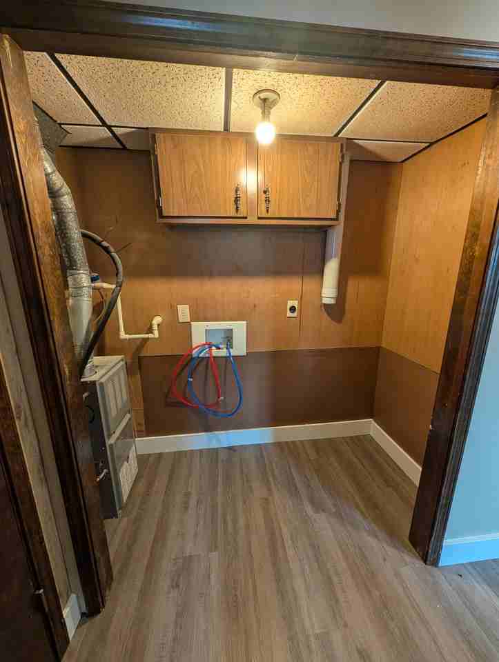 209 W Oak St #209-1 - Photo 4 of 10