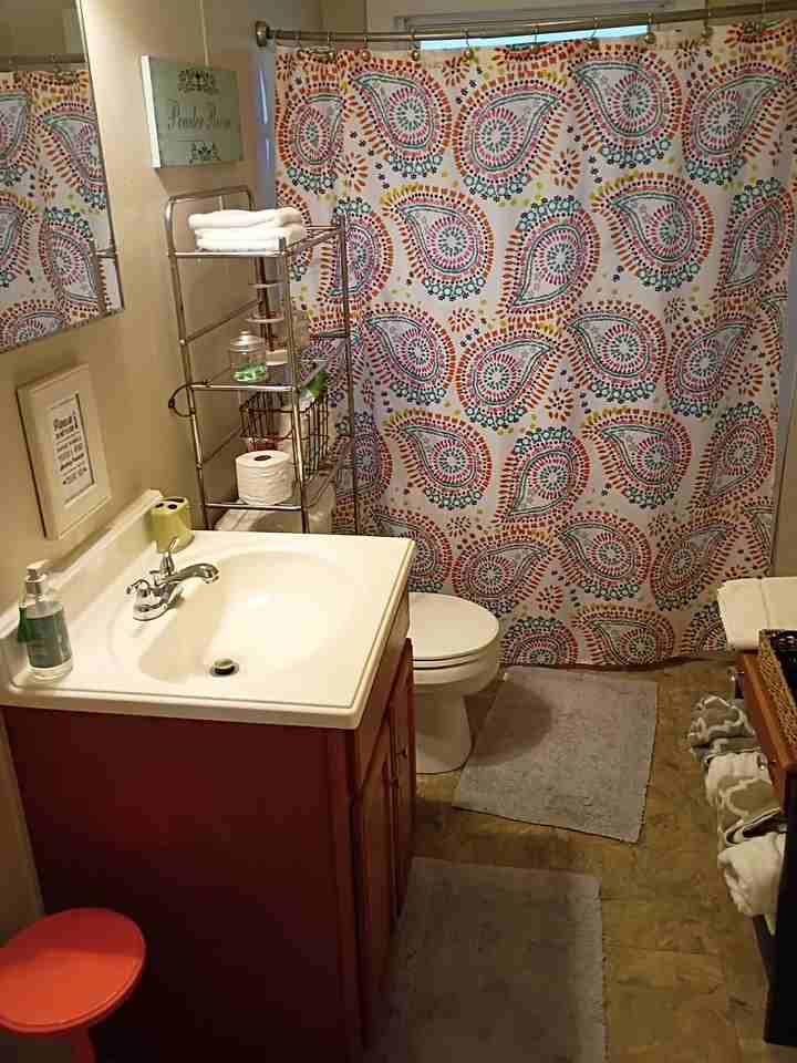 209 Walnut St - Photo 6 of 9