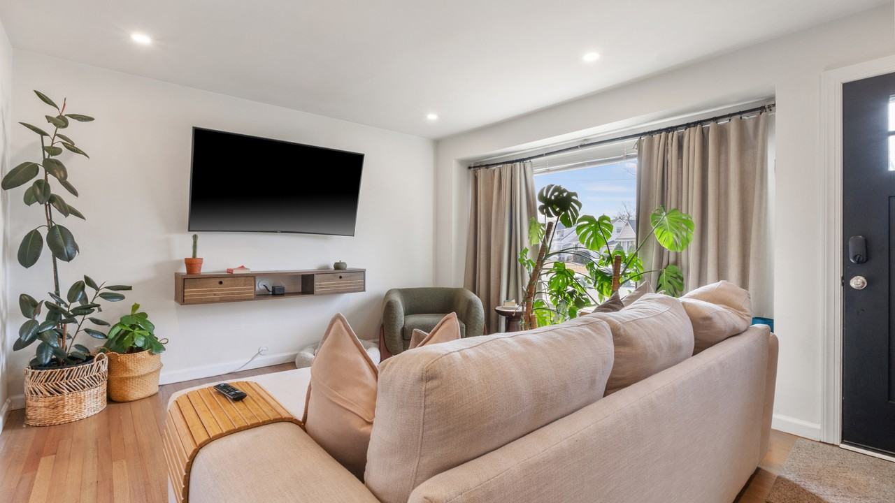 44 Schlosser Dr - Photo 6 of 20