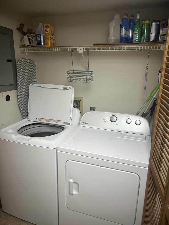 164 Hanging Rock Villas - Photo 7 of 10