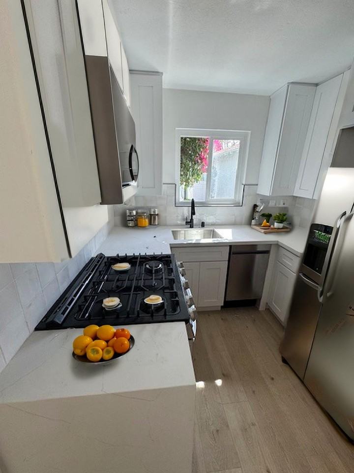 605 N Claudina St - Photo 3 of 9