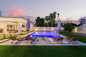 featured image of 1543 E Park Ave