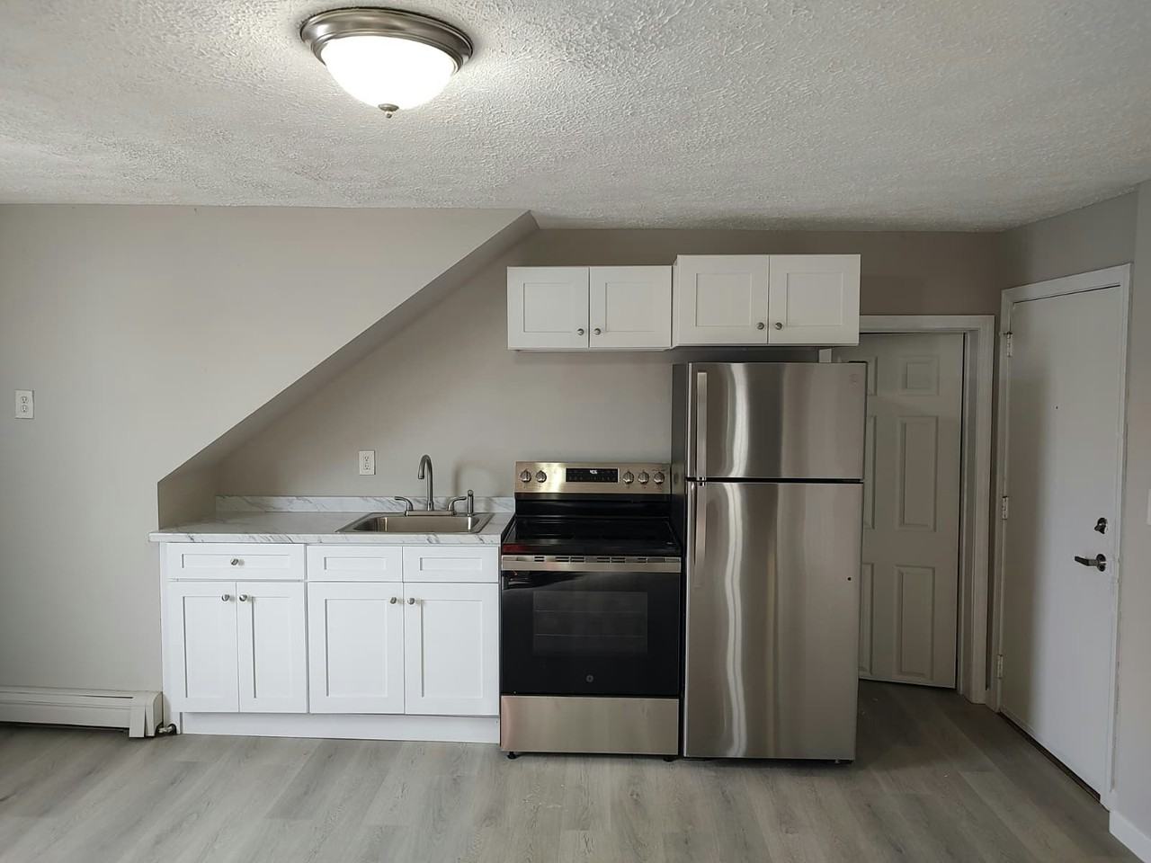 345 Lake Avenue, Unit 6 - Photo 2 of 12