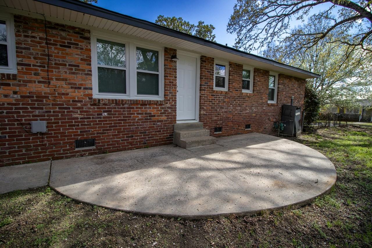 1515 Sandra Dr - Photo 4 of 30