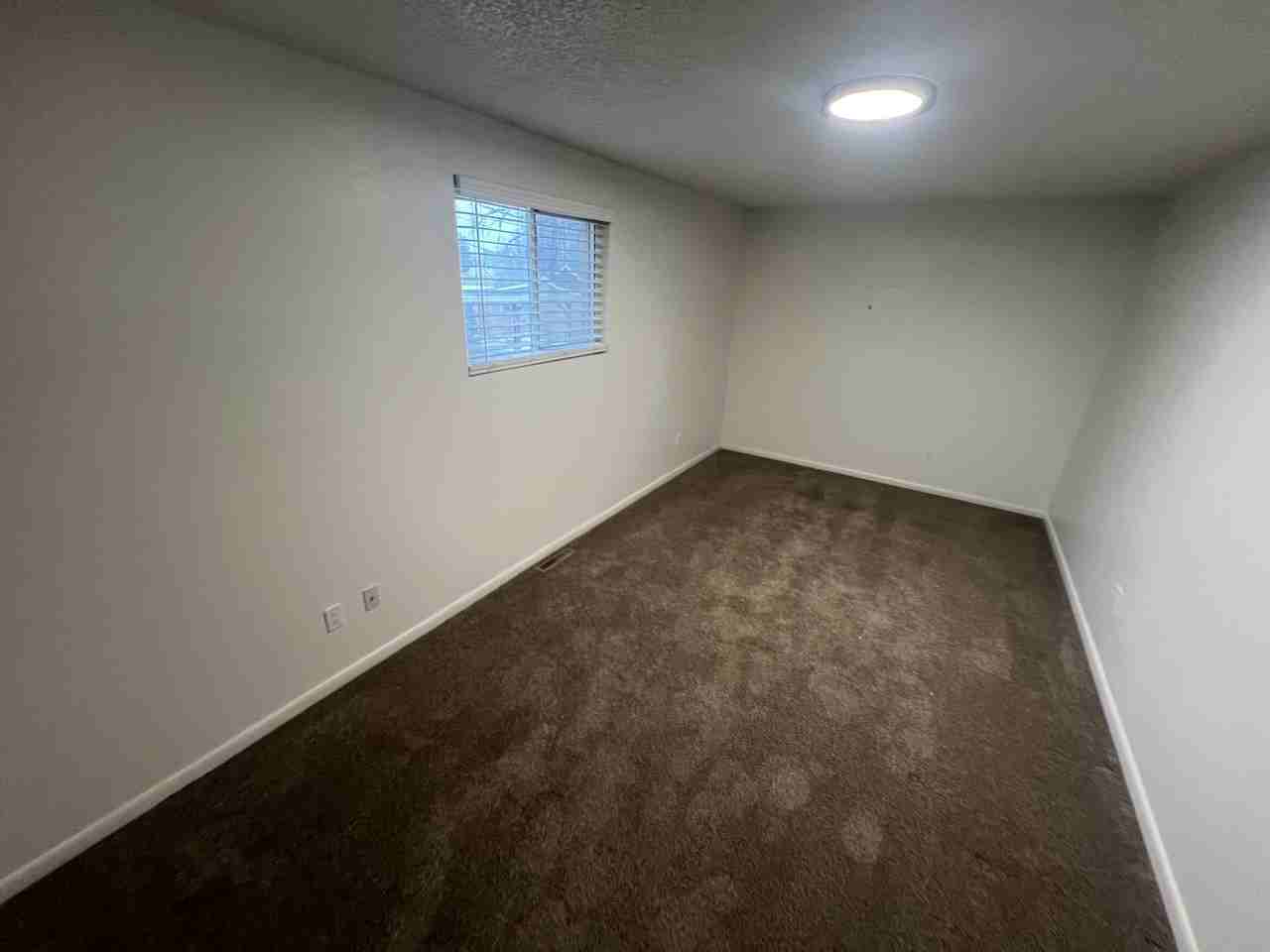 3711 Carson Avenue - Photo 5 of 11