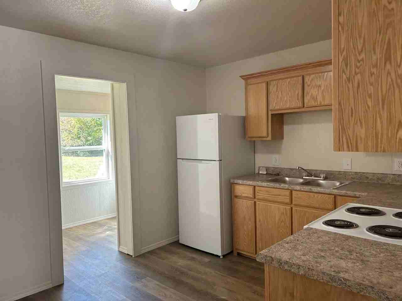 209 East Leftwich Street -1 - Photo 3 of 18