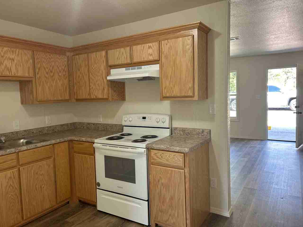 209 East Leftwich Street -1 - Photo 4 of 18