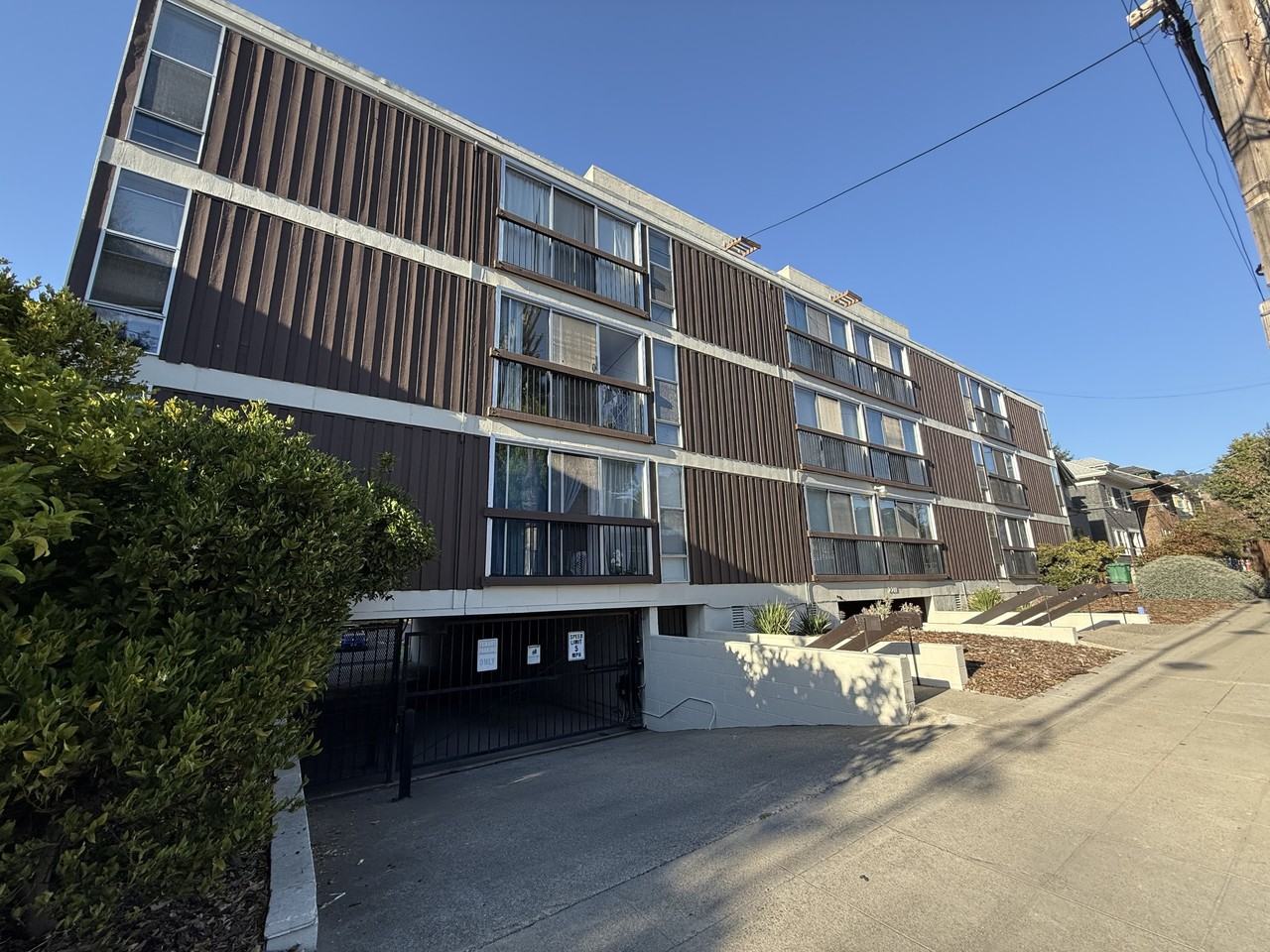 Carleton Apartments - Photo 5 of 50