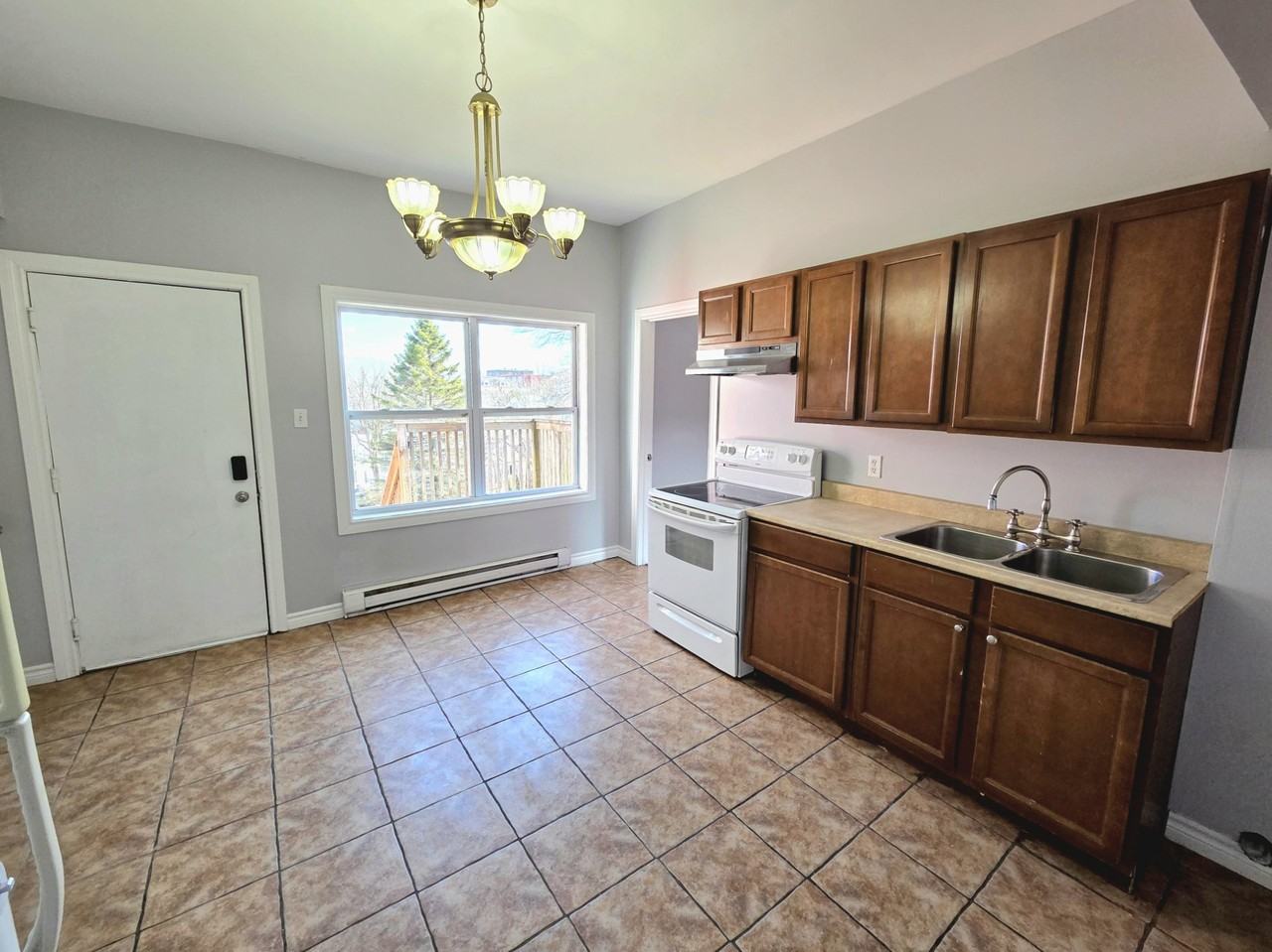 236 Guilford St #236A - Photo 2 of 19