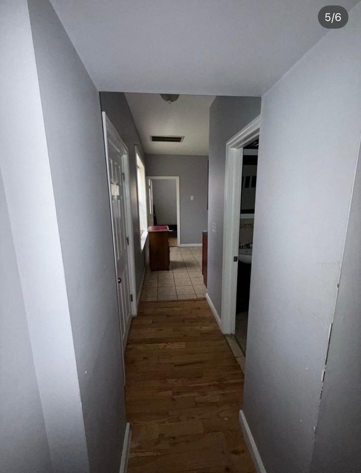 548 Grove Street  / 61 16TH AVE REAL ESTATE LLC - Photo 4 of 7