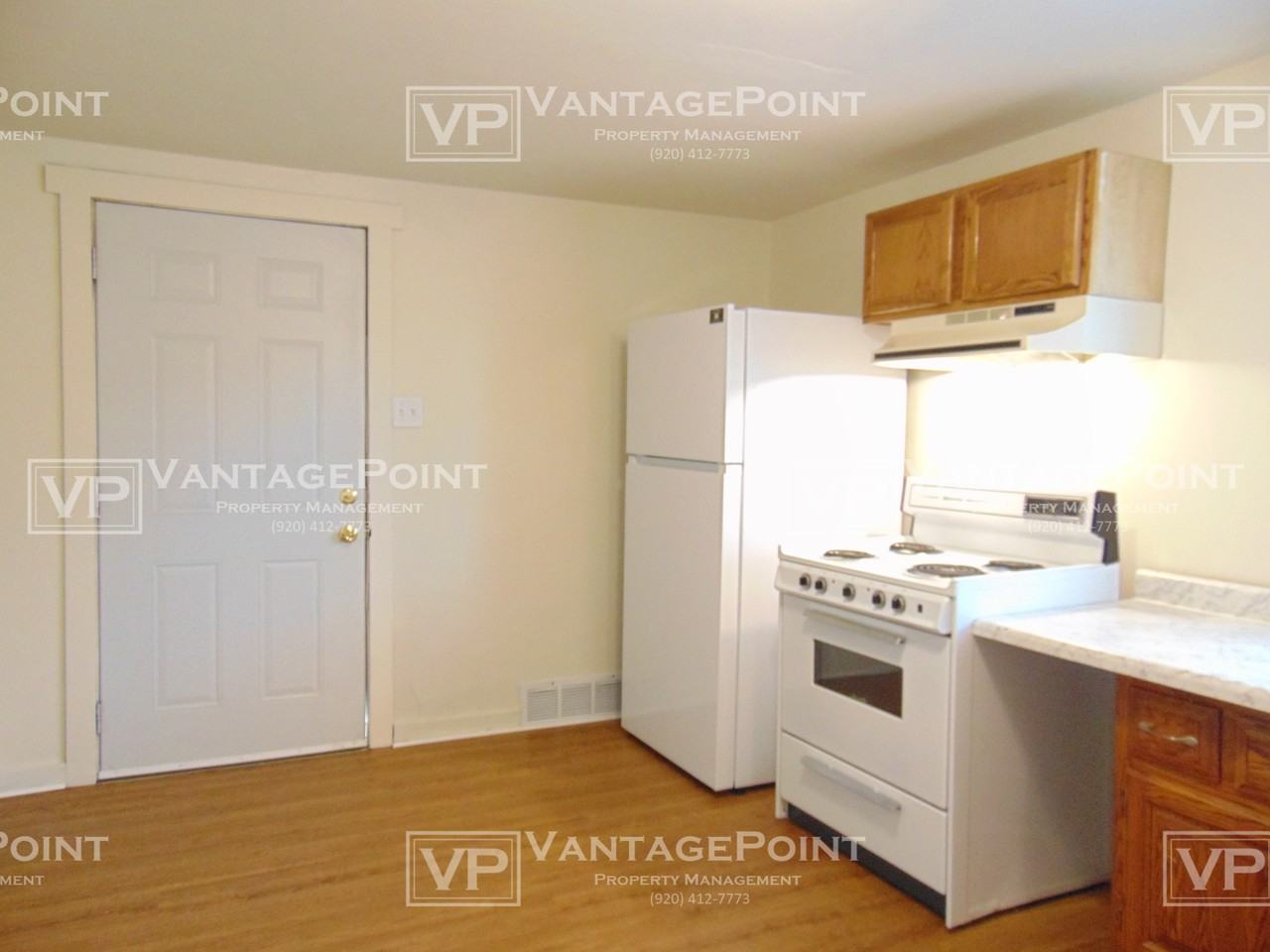 1146 E Walnut St #C - Photo 2 of 14
