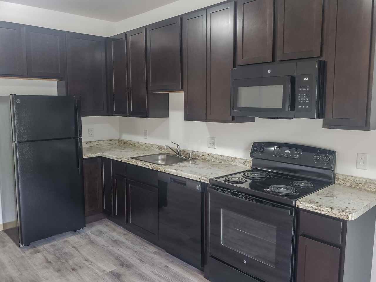 324 West Main Street - Photo 2 of 21