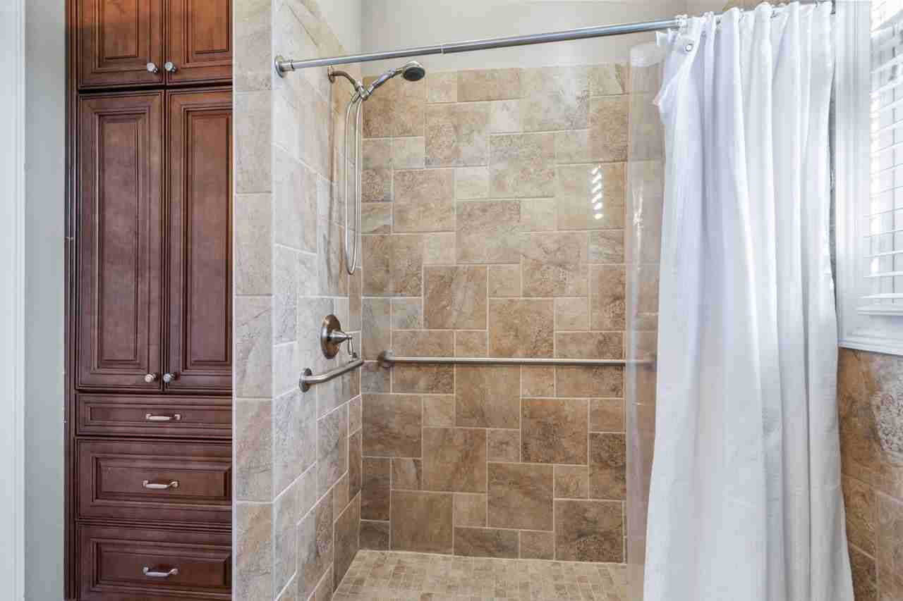 13931 Thompson Road - Photo 5 of 50