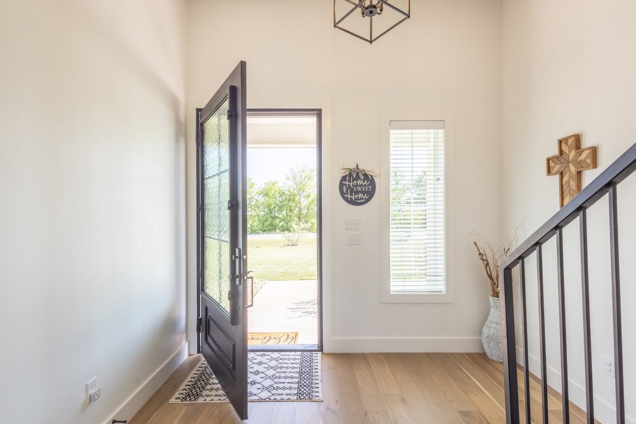 4324 Cedar Creek Rd #1 - Photo 3 of 50