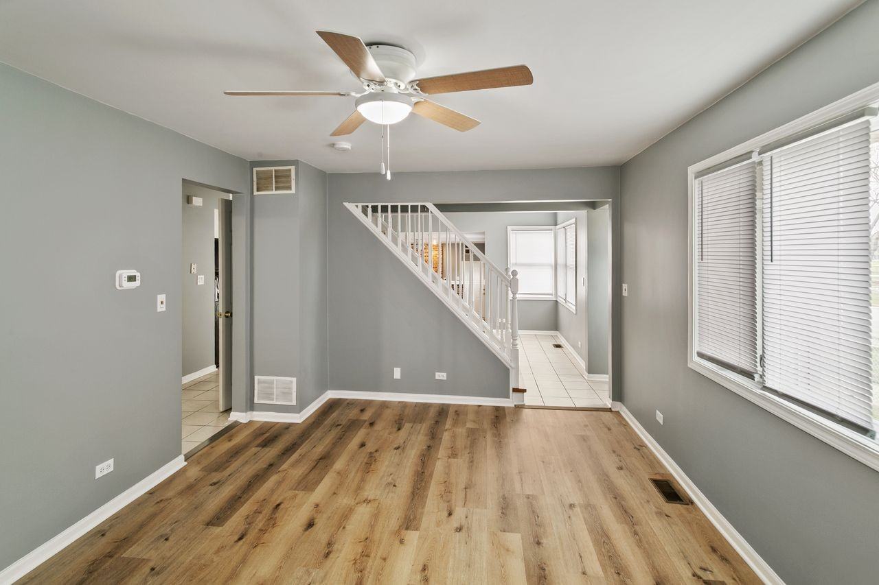 14500 S Sawyer, Midlothian, IL 60445 #1 - Photo 6 of 15